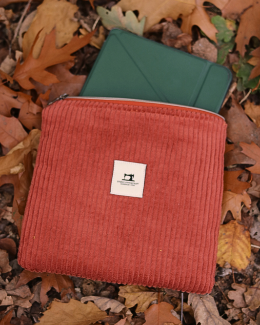 Roestbruine hoes voor e-reader